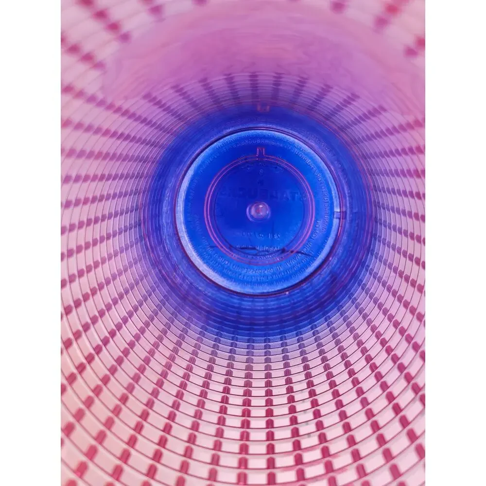 STARBUCKS 2022 COLLECTIBLE TUMBLER – RED TO BLUE GRADIENT – TEXTURED GRID – 24OZ